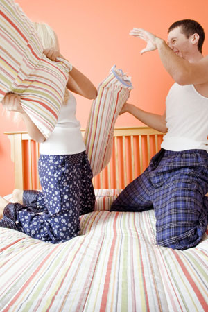 PHYSIOLOGA Standard Matratze für den gesunden Schlaf, ergonomisch, erholsam 9 Spass und Erholung - auch im Bett!